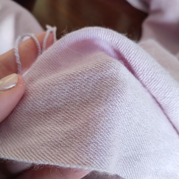 Pashmina Light Pink Elegant Scarf - Picture 4 of 5